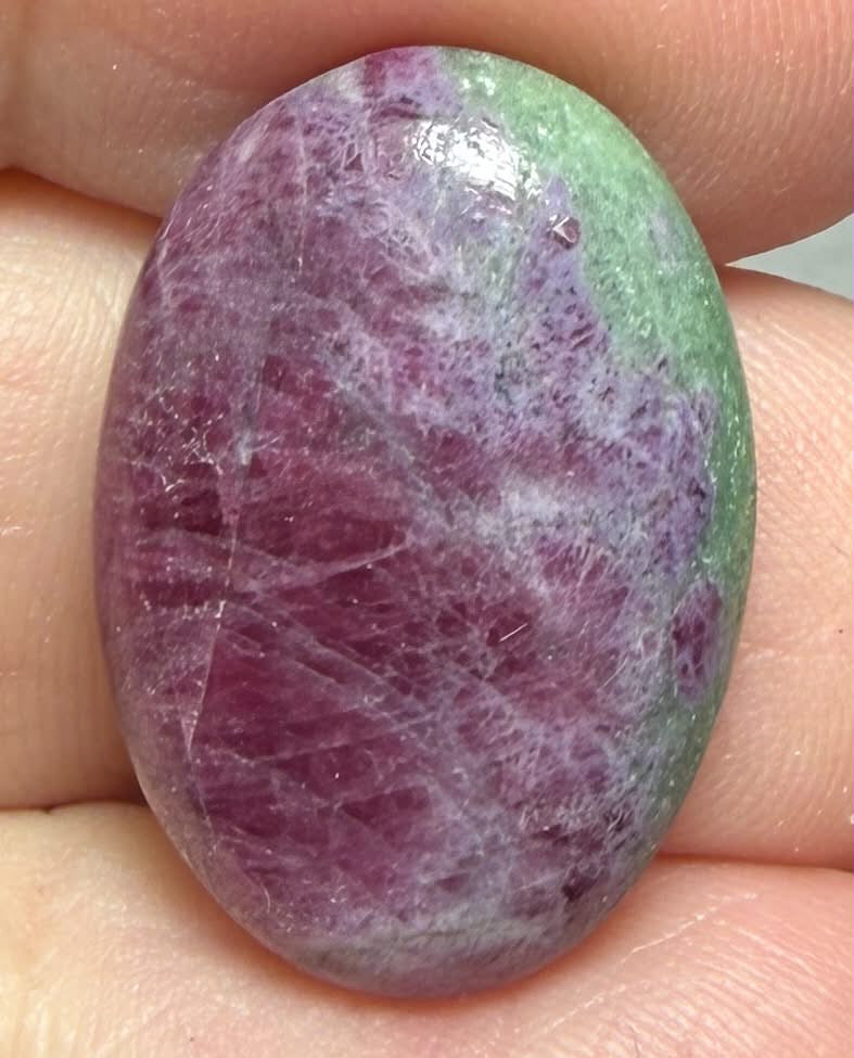 Oval 22x15mm Ruby Zoisite Cabochon 31