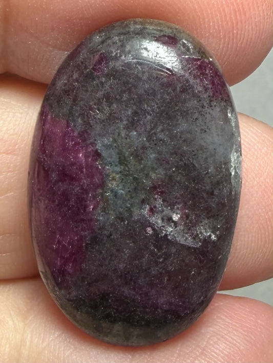 Oval 28x17mm Ruby Zoisite Cabochon 42
