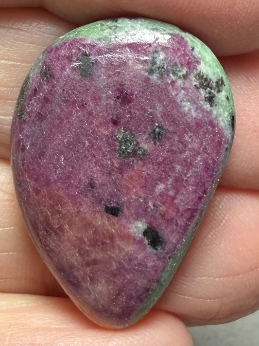 Freeform 29x20mm Ruby Zoisite Cabochon 61