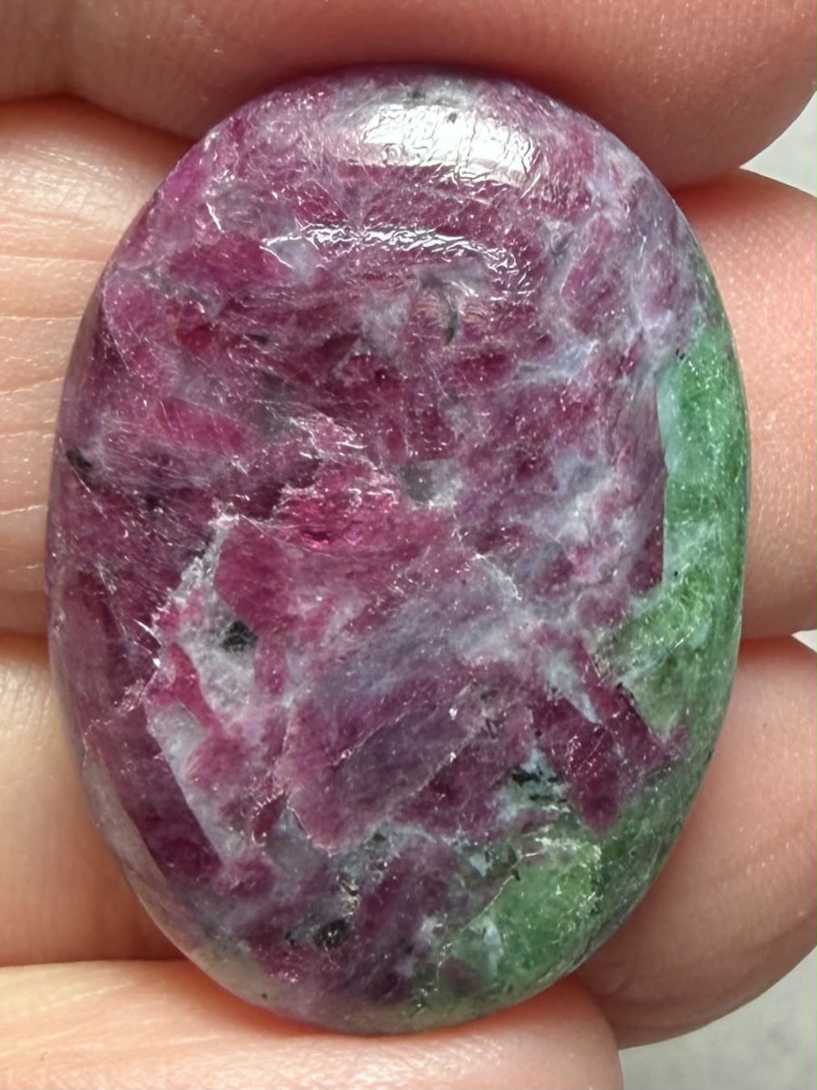 Oval 29x21mm Ruby Zoisite Cabochon 63
