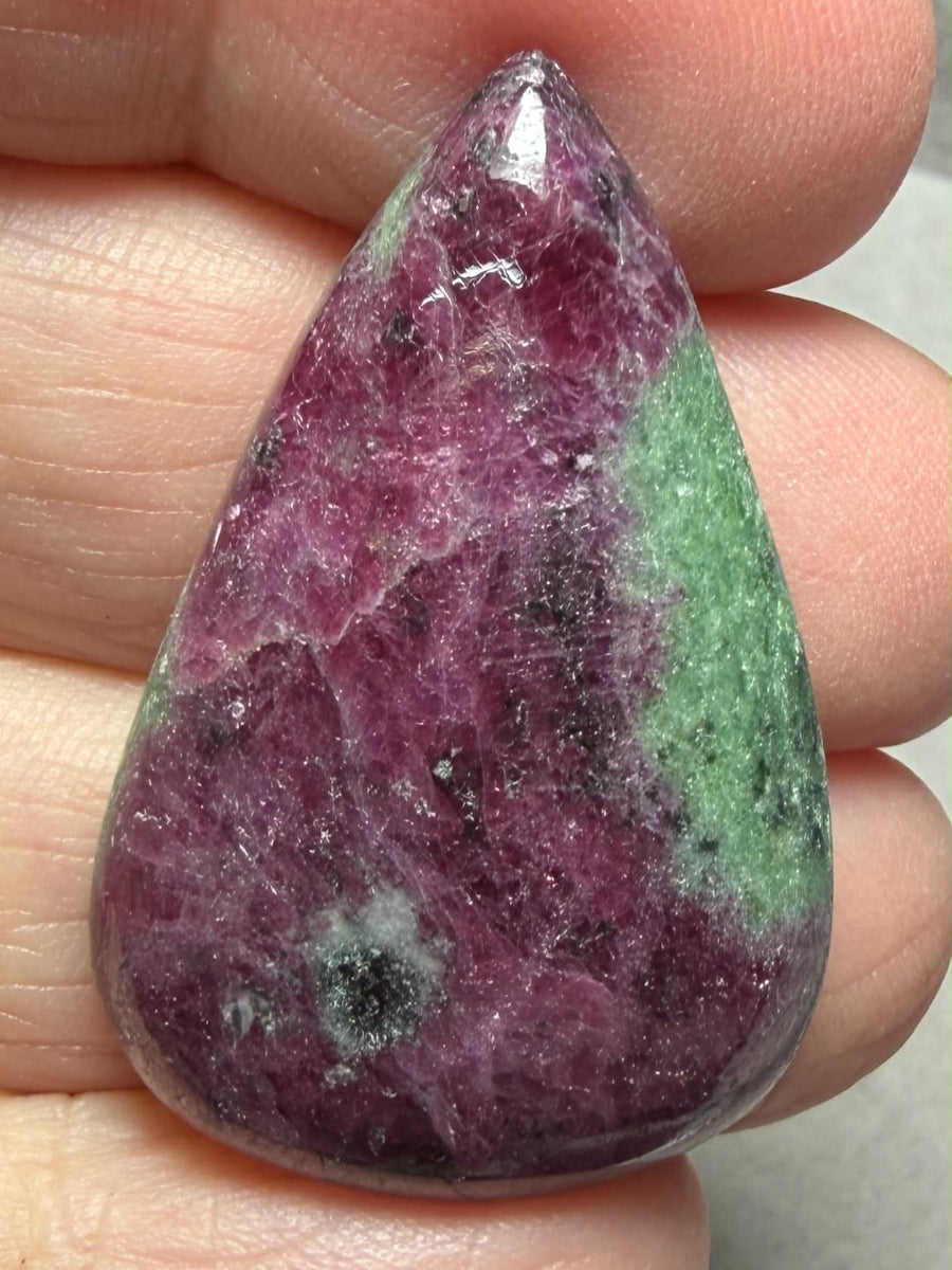 Teardrop 36x24mm Ruby Zoisite Cabochon 76