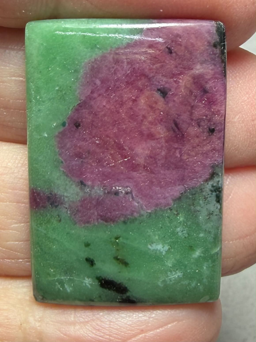 Rectangle 32x22mm Ruby Zoisite Cabochon 93